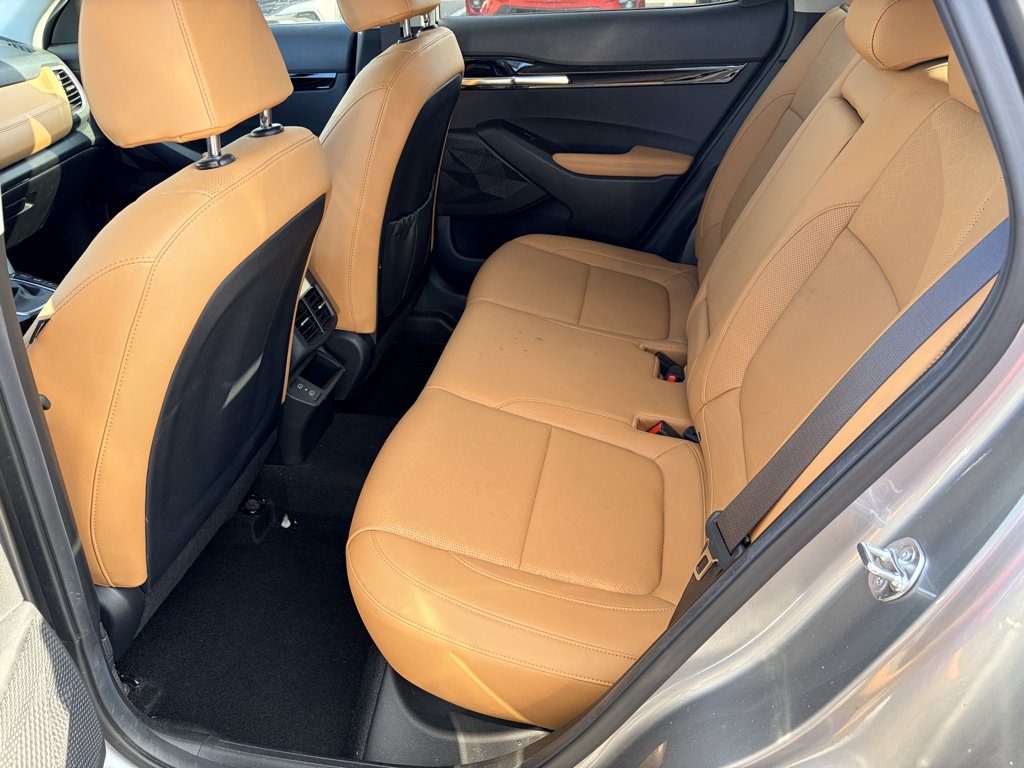 Used 2024 Steel Gray Kia SX image 14