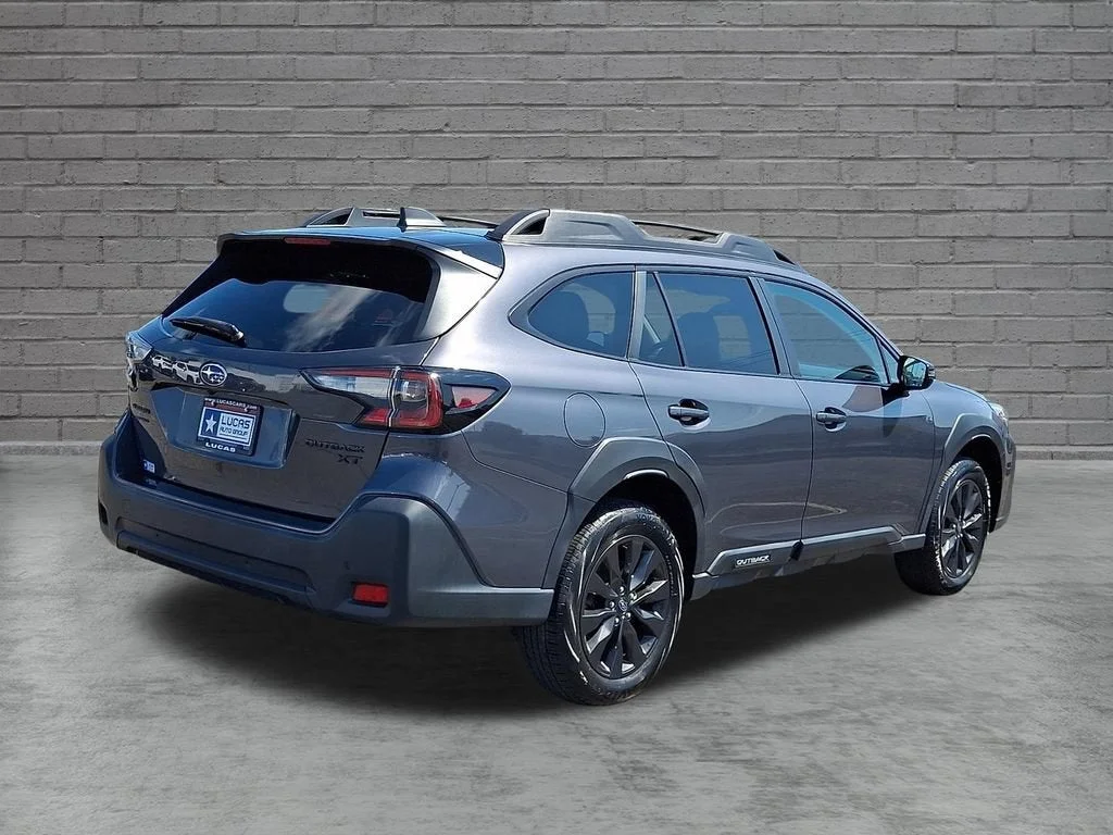 Used 2023  Subaru Onyx Edition XT image 41