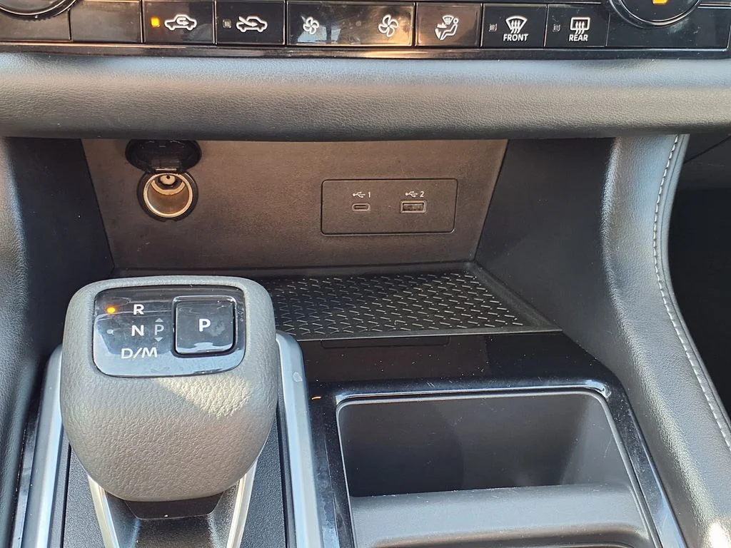 Used 2025 Blue Nissan SV image 35