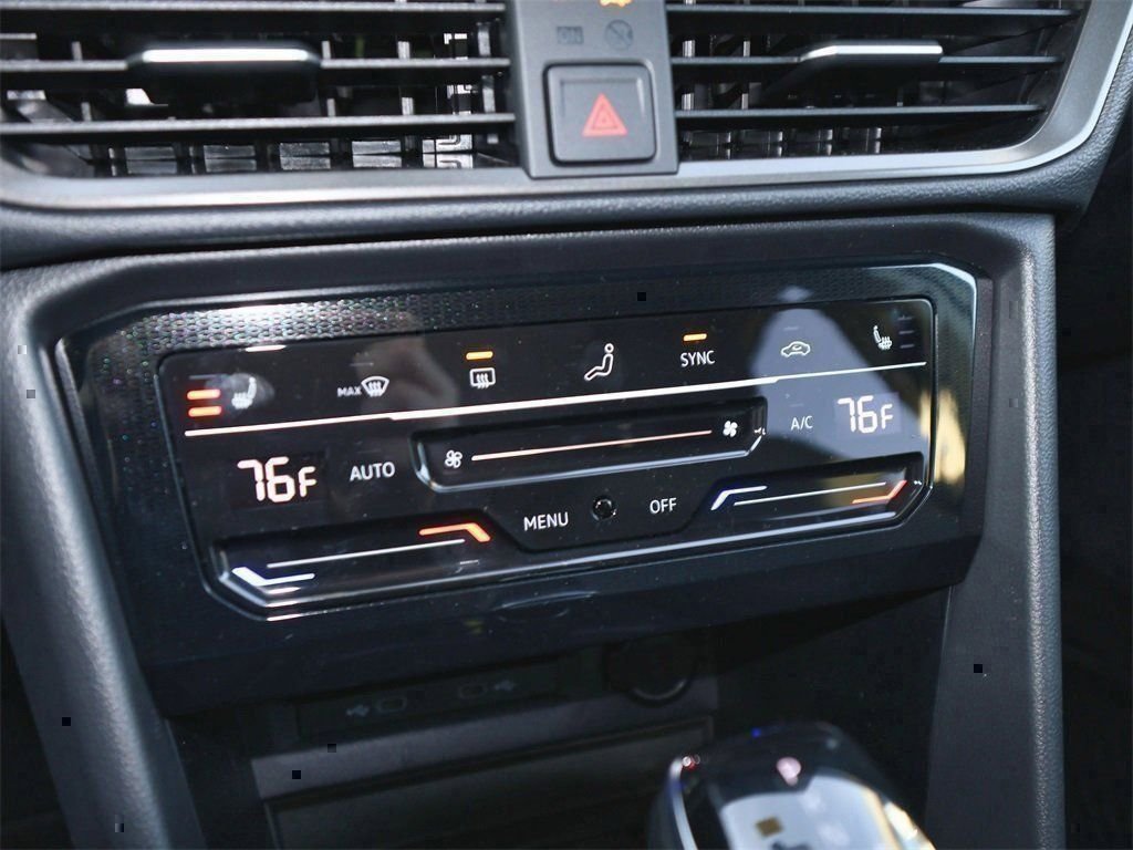 New 2026  Volkswagen 1.5T SE Black image 20
