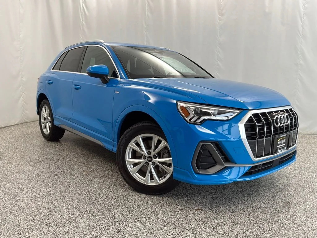 2023 Audi Q3 45 TFSI S Line Premium quattro's photo