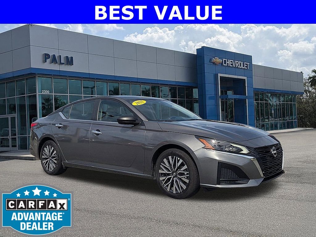 Used 2025 Gray Nissan 2.5 SV image 1
