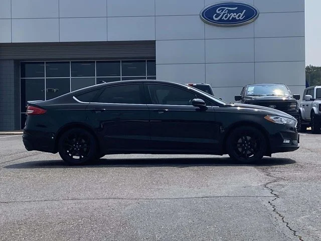 Used 2019 Ford Fusion SE with VIN 3FA6P0HD5KR251926 for sale in Tuscaloosa, AL