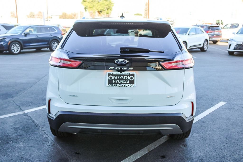 Used 2022 White Ford SEL image 8
