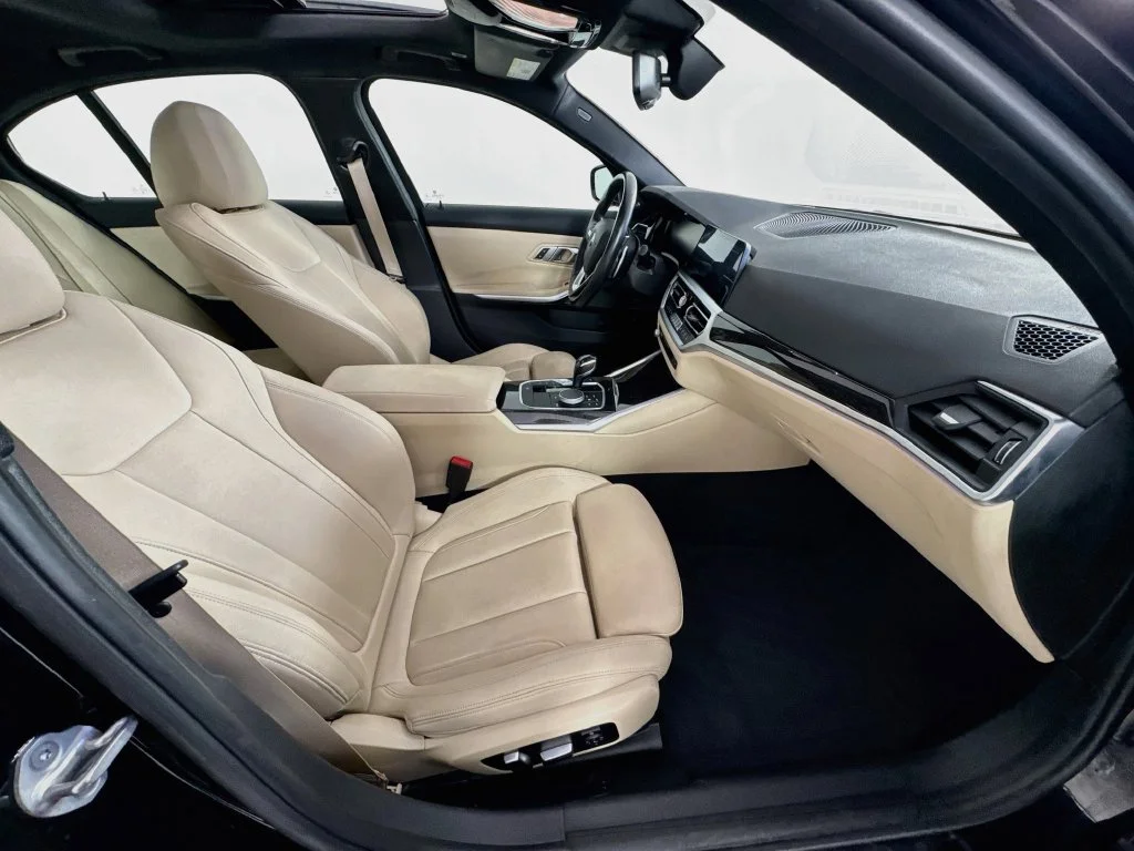 Used 2021 Black BMW 330e xDrive image 38