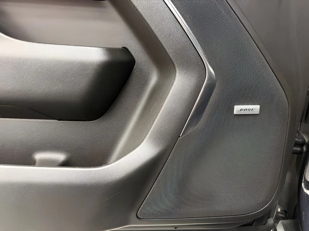 Used 2023 Gray Chevrolet High Country image 11