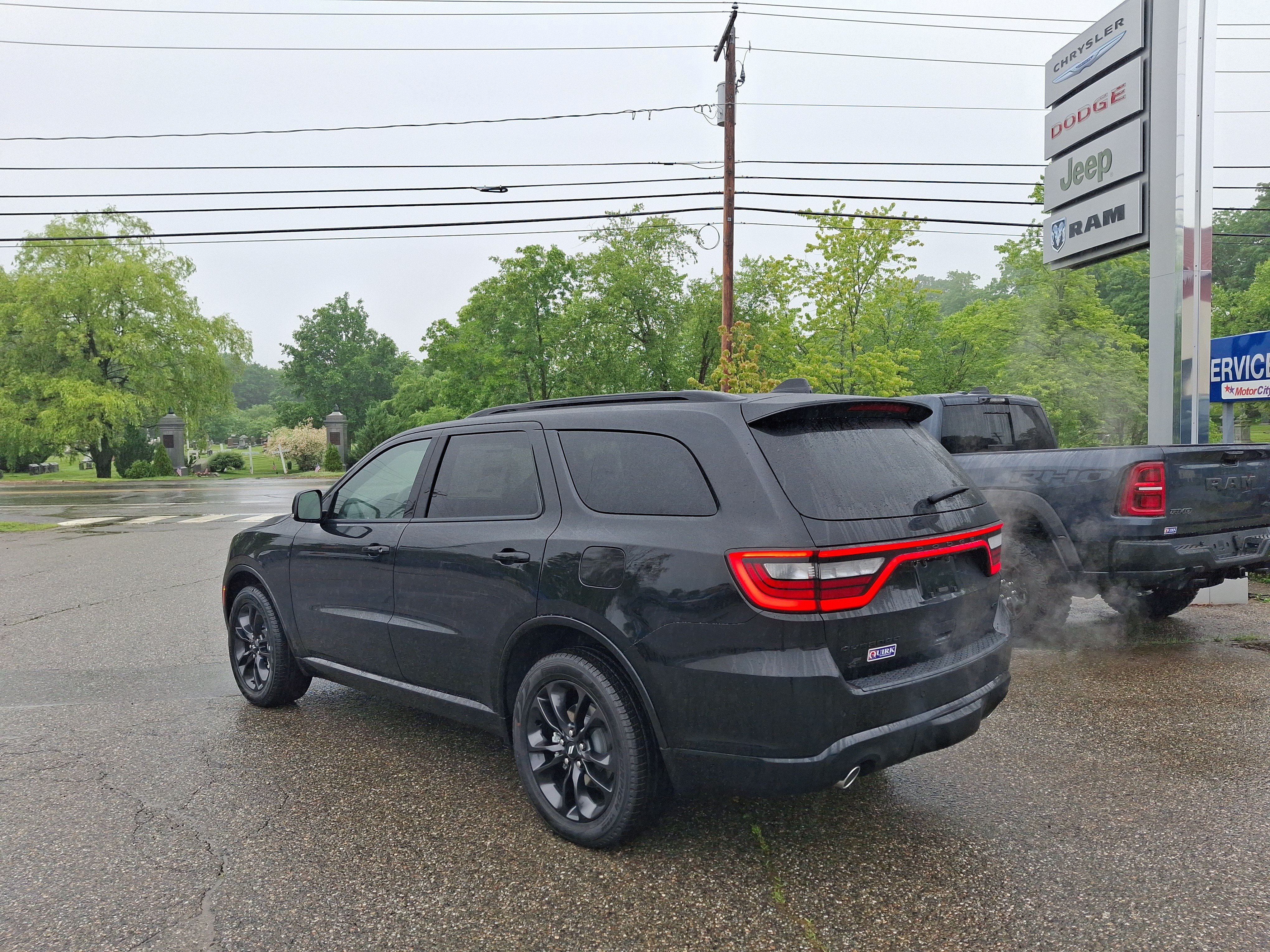 New 2026 Diamond Black Clear-Coat Exterior Paint Dodge GT Plus image 7