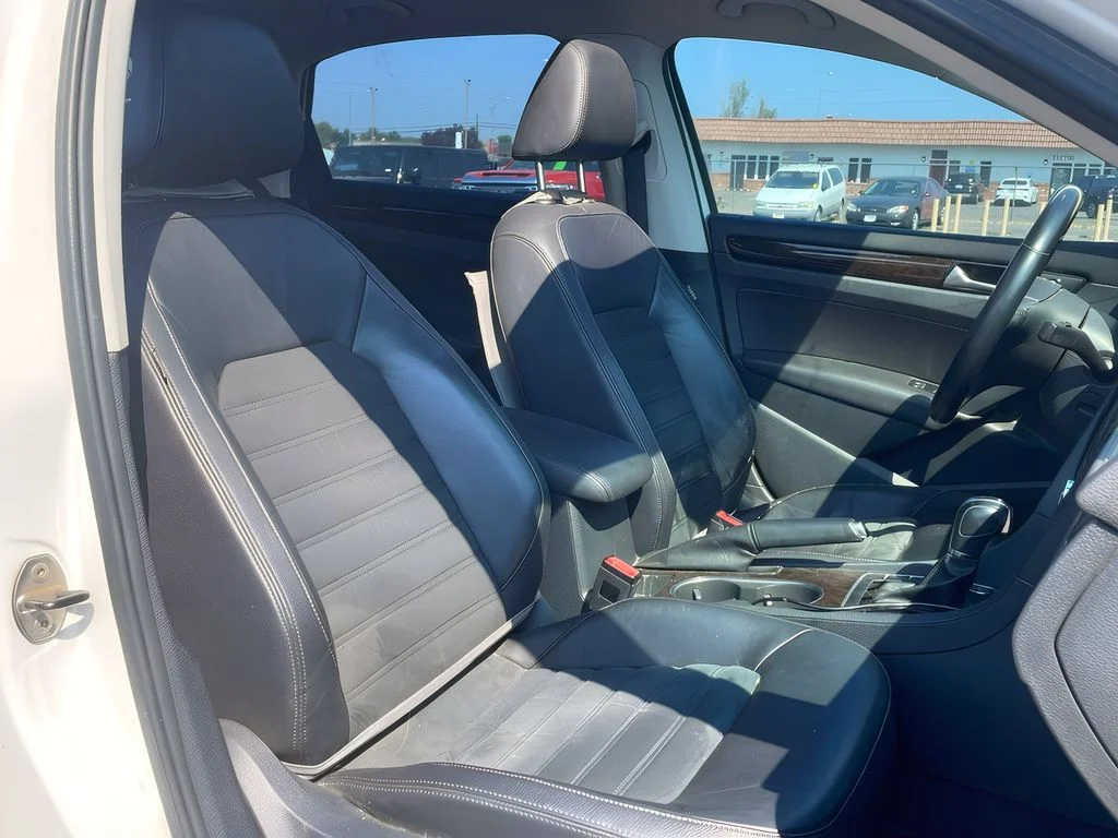 2014 Volkswagen Passat SEL Premium - Photo 23
