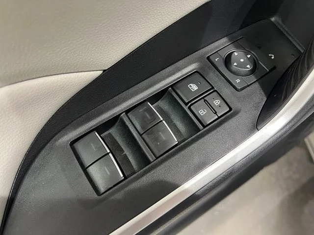 Certified Used 2025 Beige Toyota XLE Premium image 11