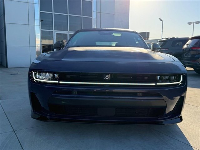 New 2027 Purple Haze Exterior Paint Dodge Scat Pack Plus image 2