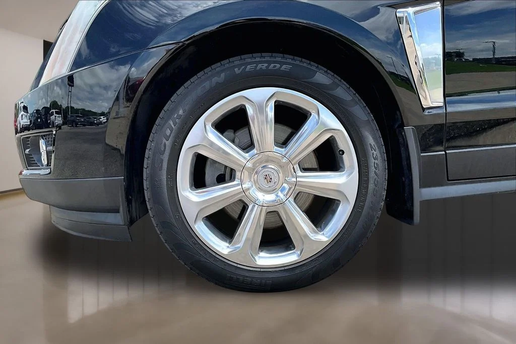 Used 2013 Black Cadillac Performance image 8