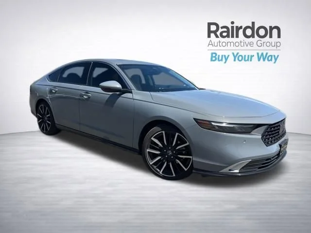 2023 Honda Accord Hybrid Touring's photo