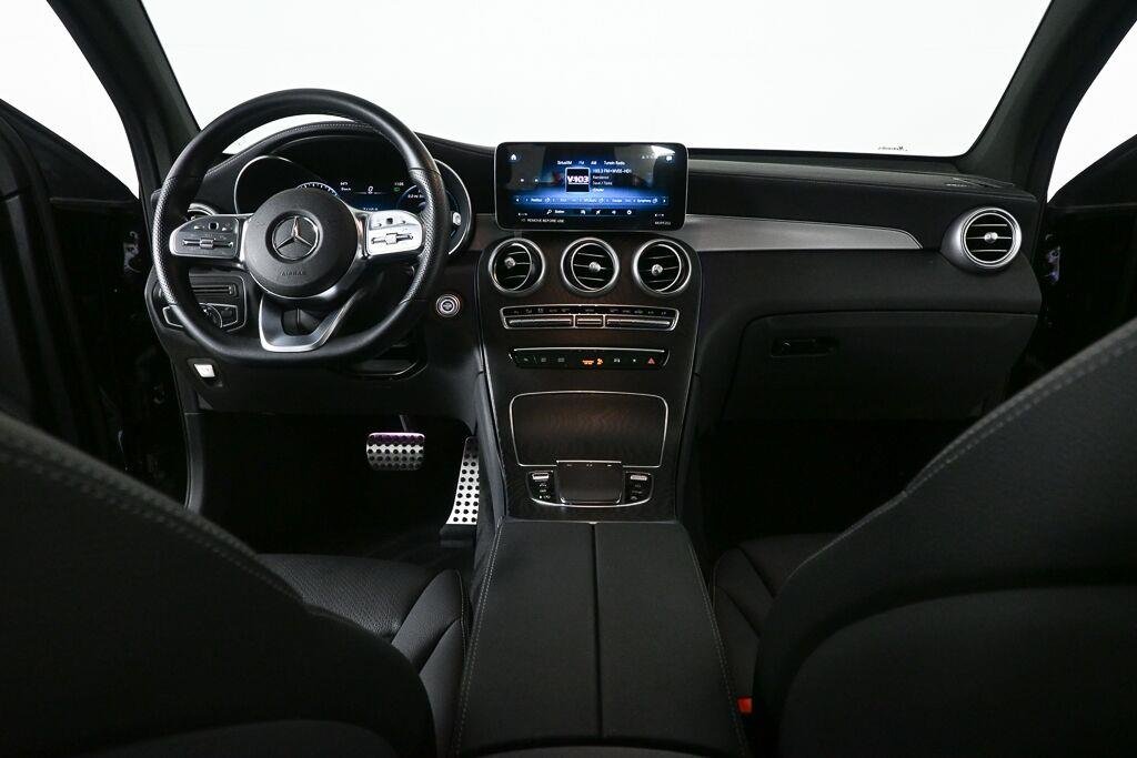 Certified Used 2023 Black Mercedes-Benz GLC 300 image 17