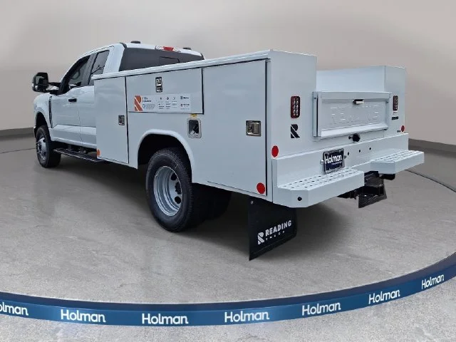 New 2026 Oxford White Ford XL image 5