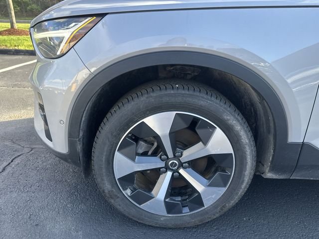 2023 Volvo XC40 Plus - Photo 21