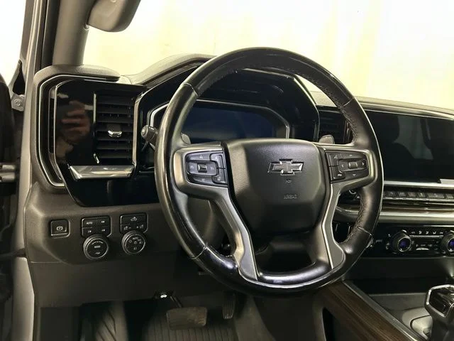 Used 2023 Gray Chevrolet RST image 7