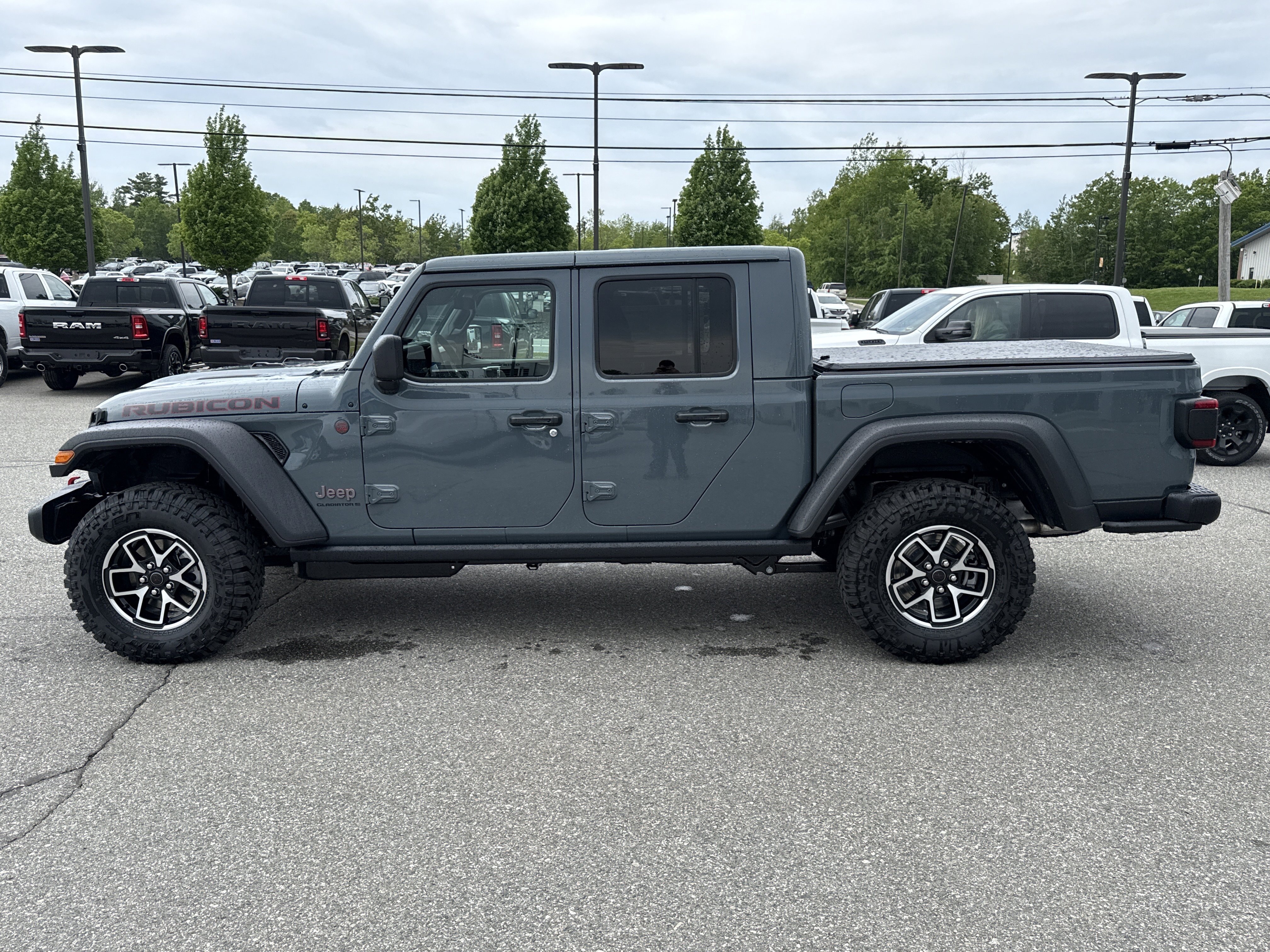 New 2026 Anvil Clearcoat Jeep Rubicon image 3