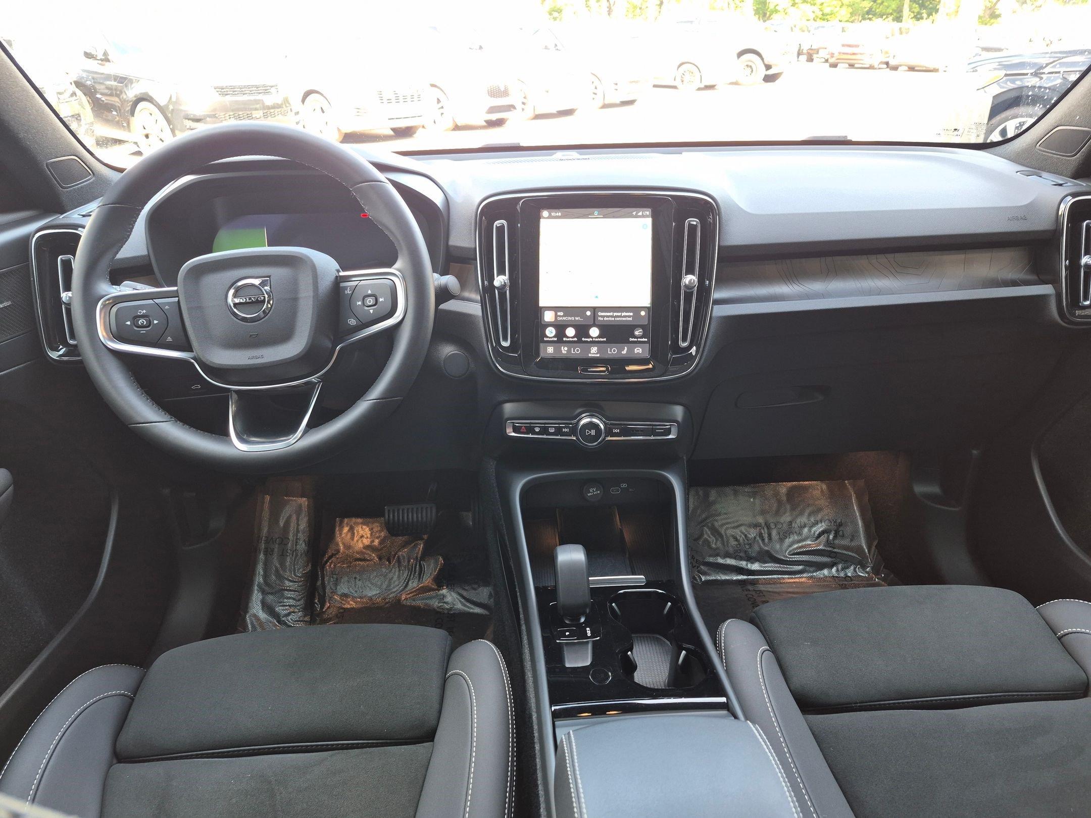 Certified Used 2023 Fjord Blue Volvo Ultimate image 25