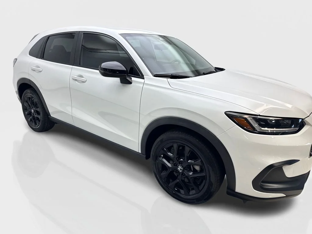 Used 2023 White Honda Sport image 11