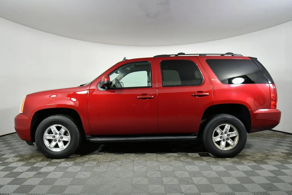 Used 2014 Red GMC SLT image 16