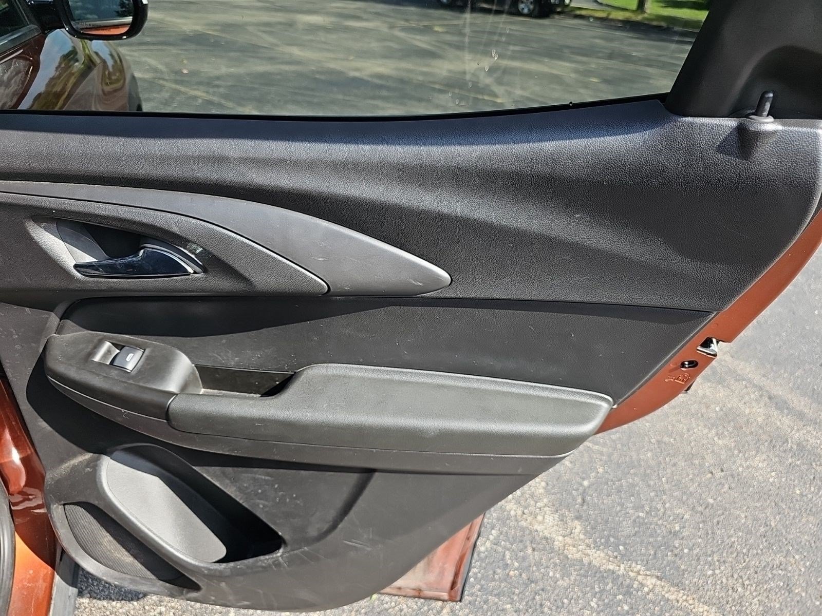 Used 2021 Dark Copper Metallic Chevrolet ACTIV image 15