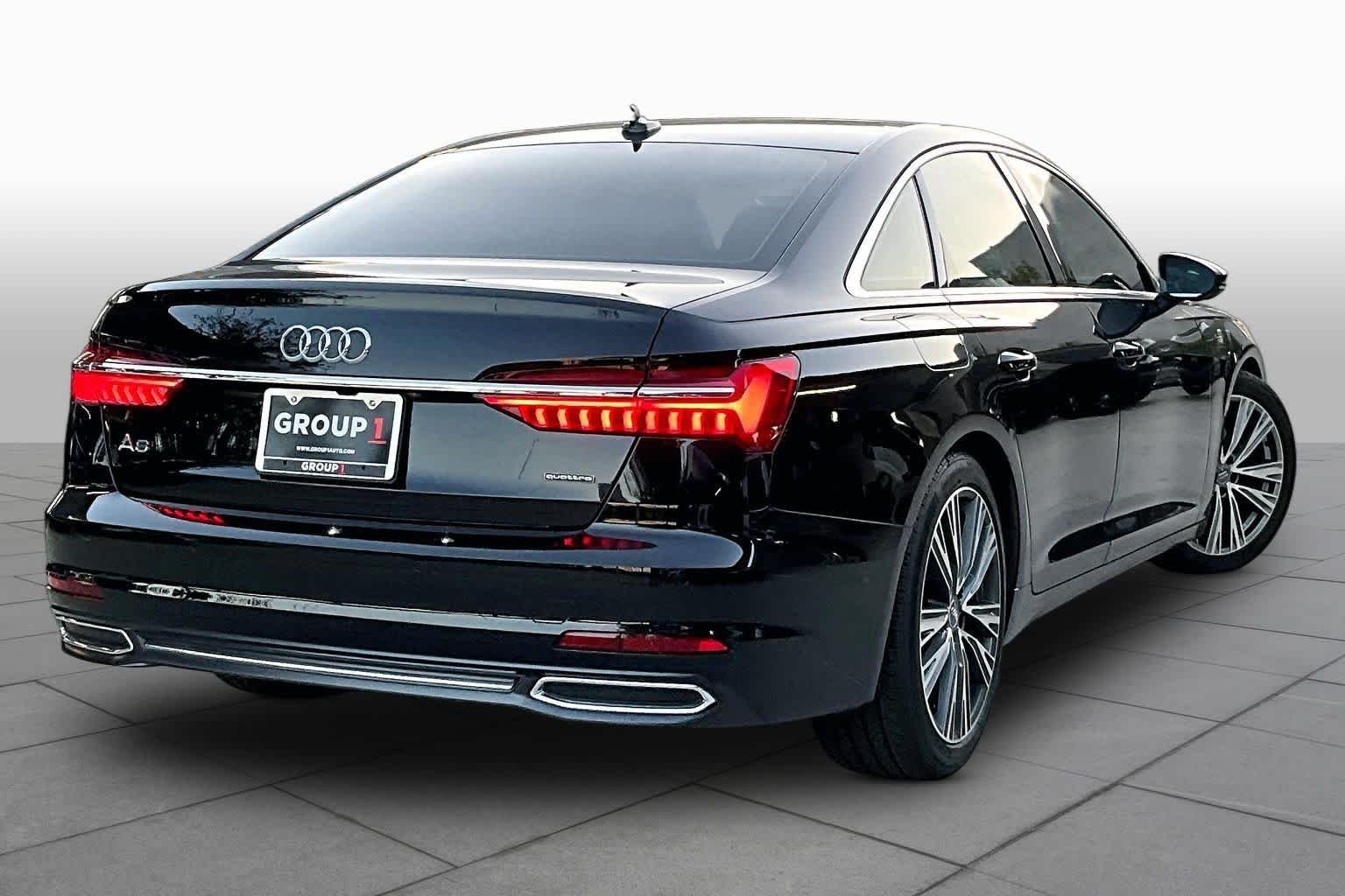Used 2019 Mythos Black Metallic Audi Premium image 13