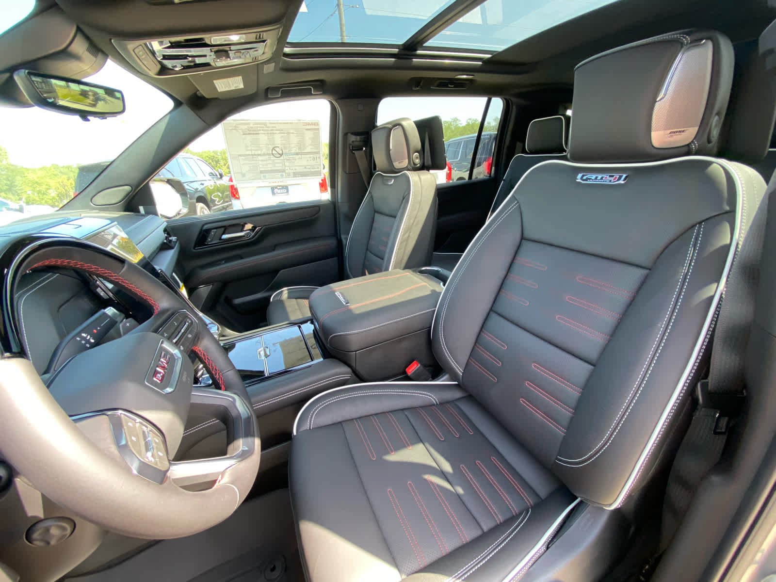 2026 GMC Yukon XL AT4 Ultimate - Photo 18