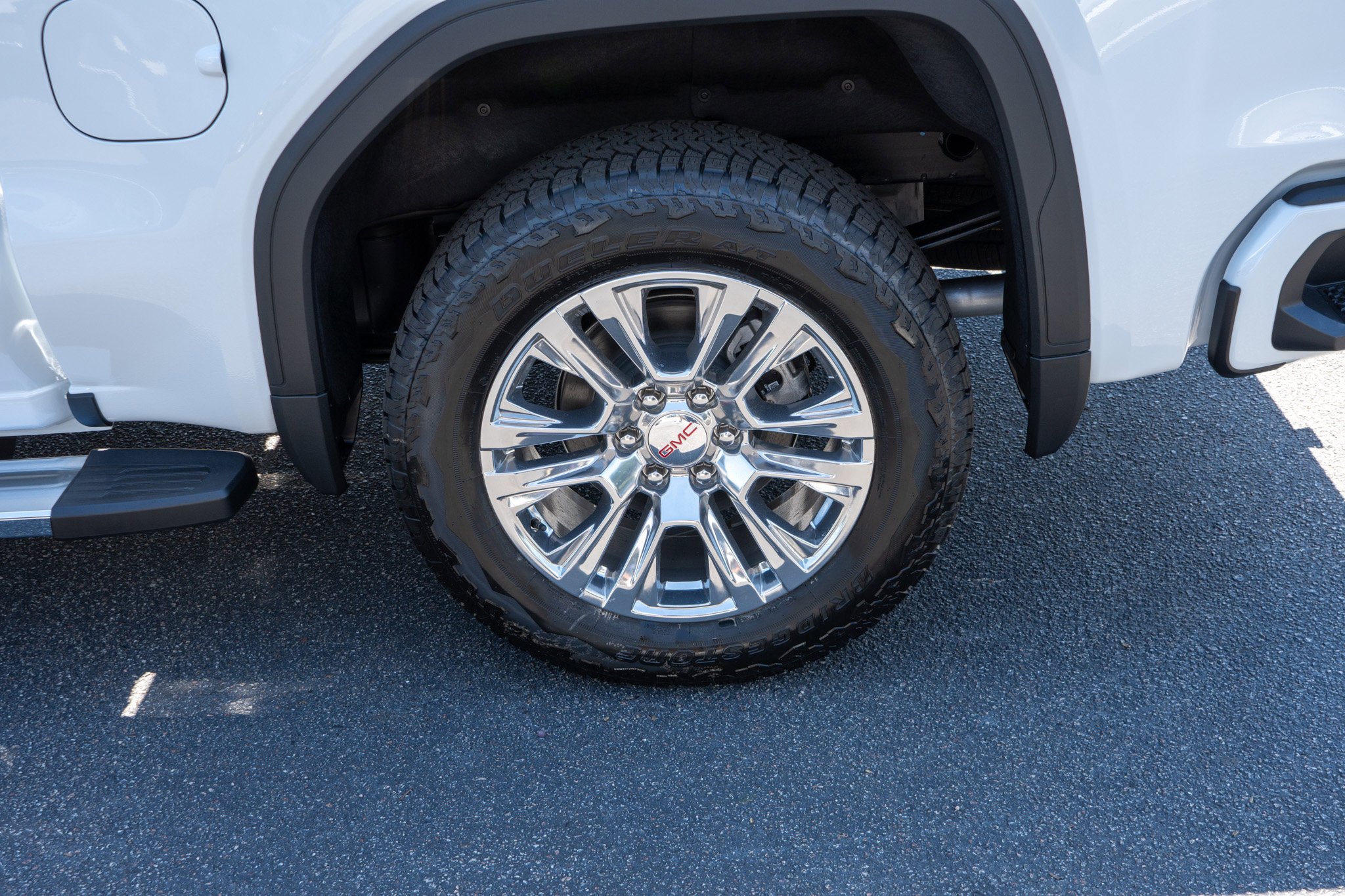 New 2026 Glacier White Tricoat GMC Denali image 11