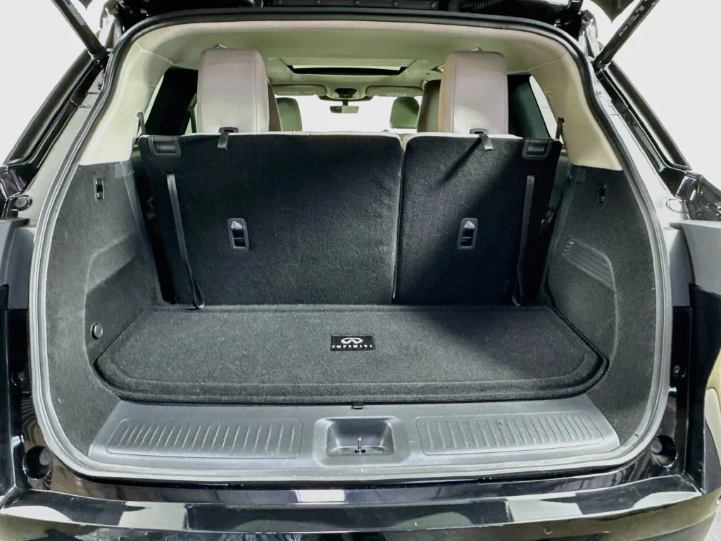 Certified Used 2027 Black INFINITI LUXE image 35