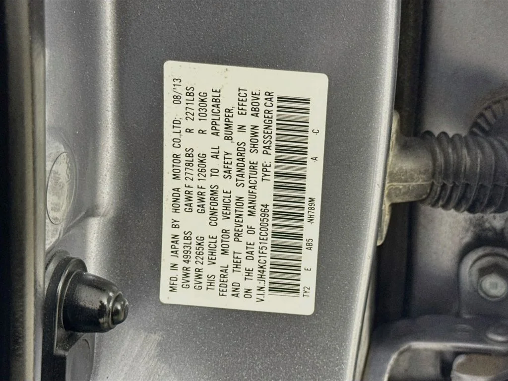 Used 2014 Silver Acura Base image 41
