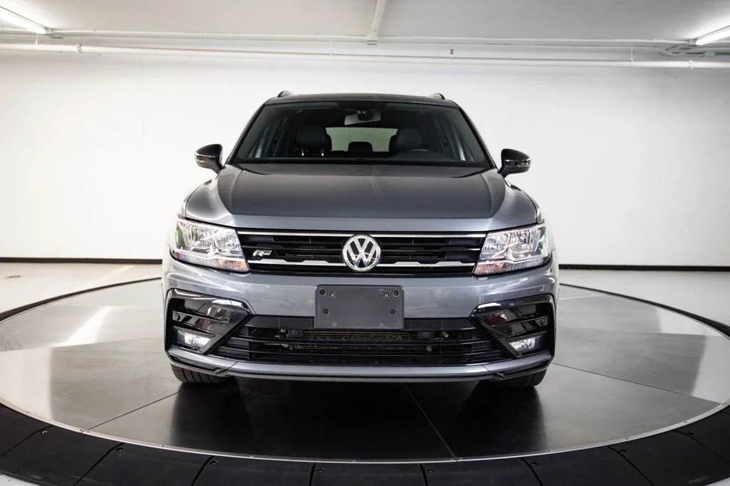 Used 2021 Gray Volkswagen 2.0T SE R-Line Black image 10