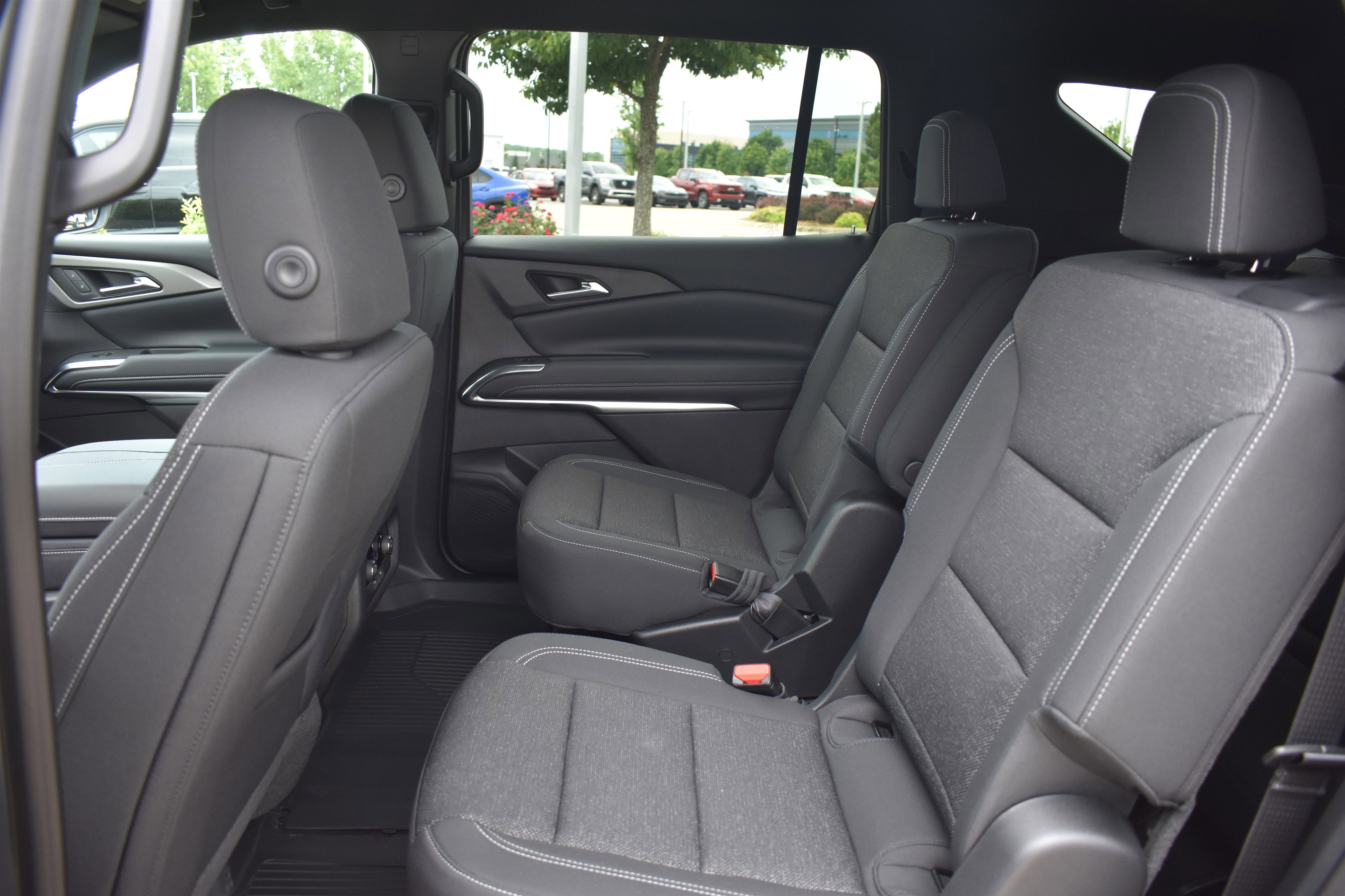2026 Chevrolet Traverse LT - Photo 15