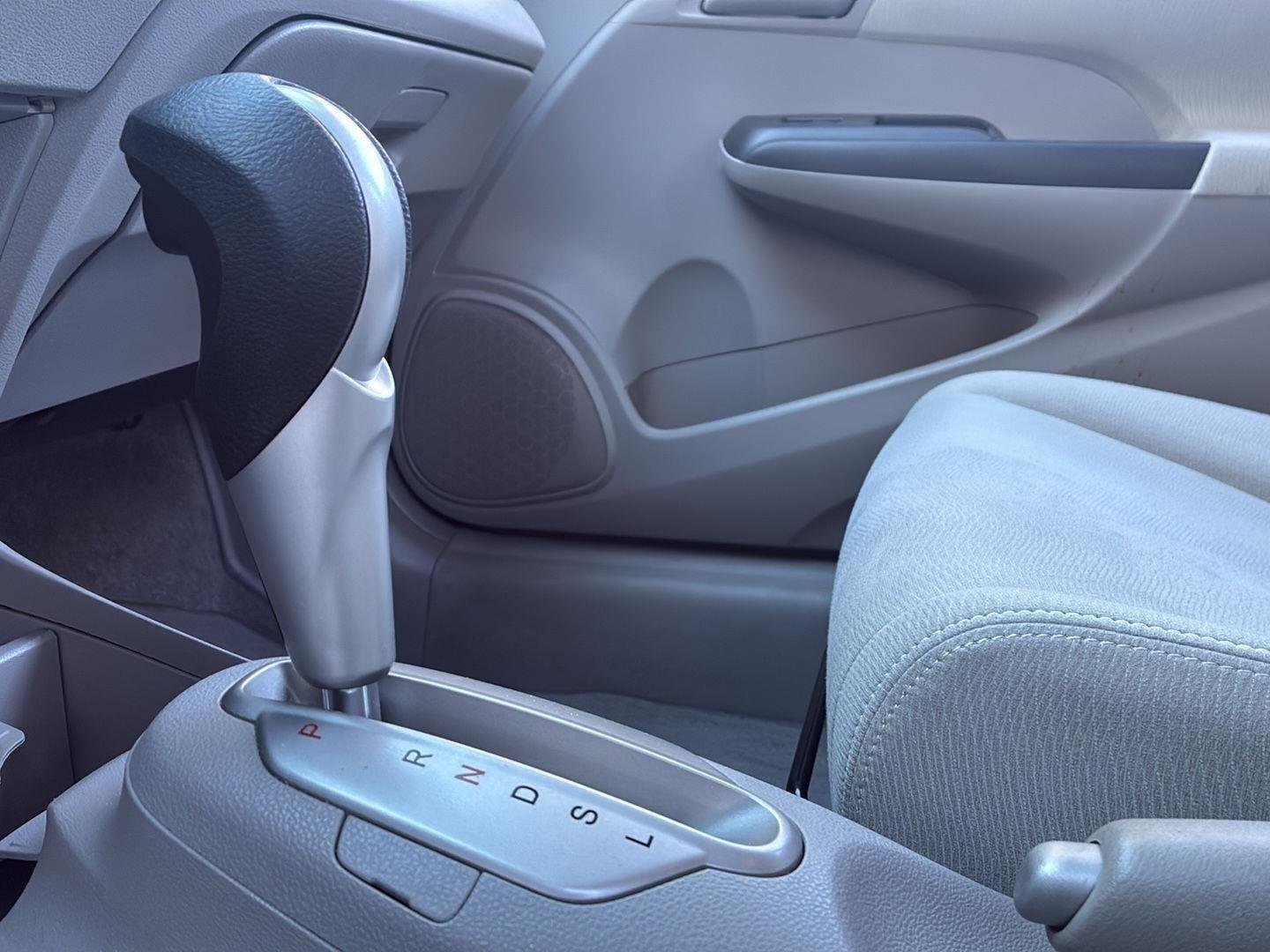 Used 2011 Mediterranean Blue Pearl Honda LX image 19