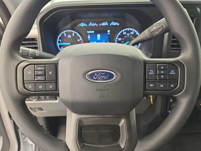 New 2026 Oxford White Ford F-350® XL image 35