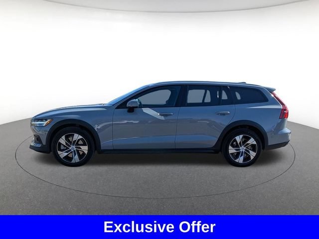 2025 Volvo V60 Cross Country Plus - Photo 7