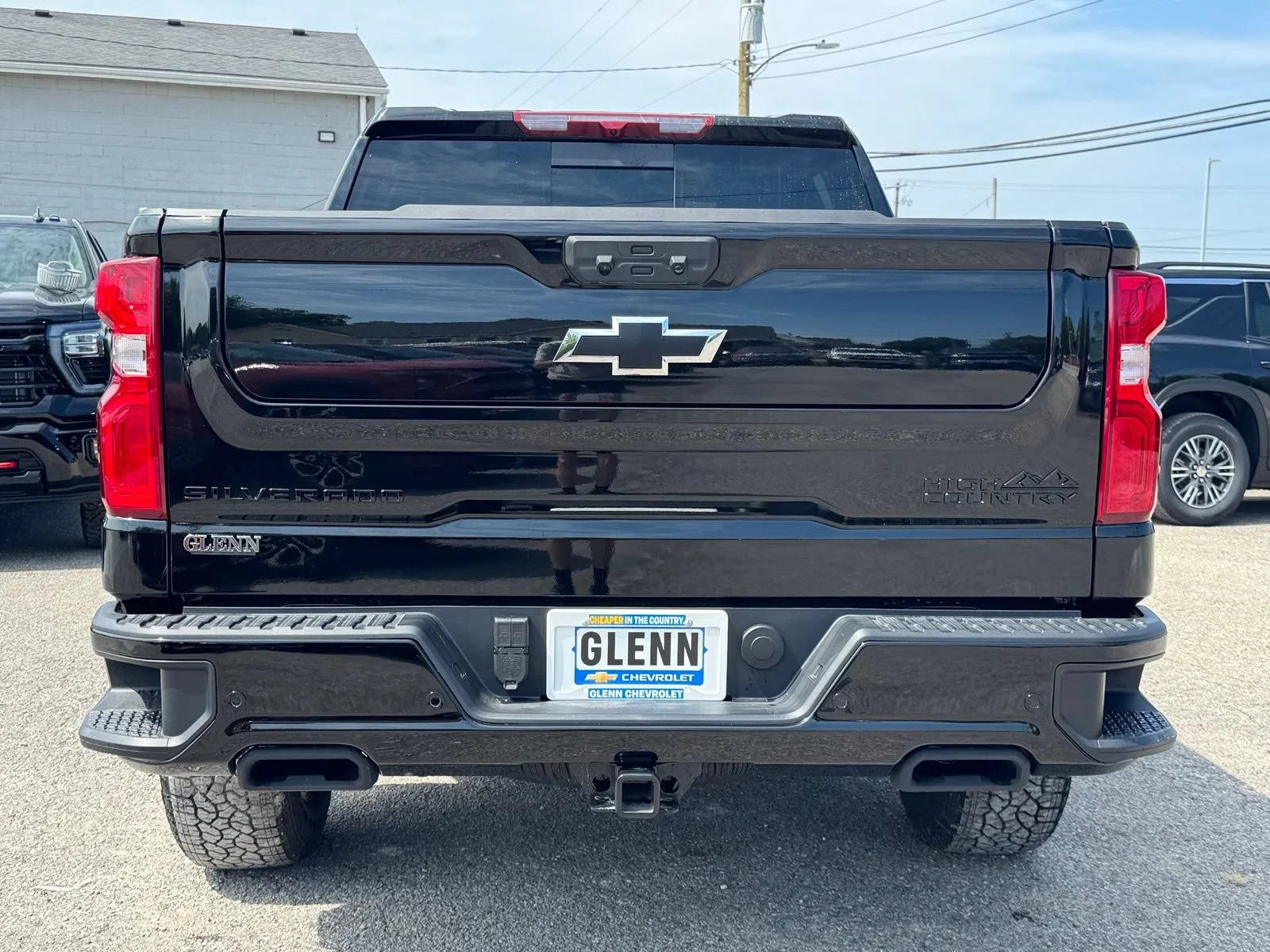 New 2026 Black Chevrolet High Country image 5