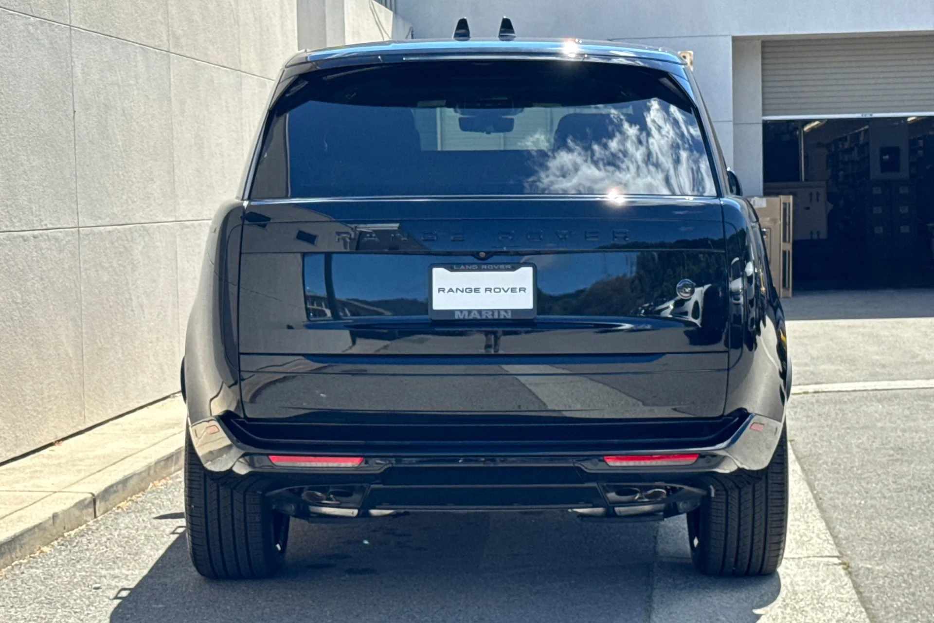 New 2026 Narvik Black Land Rover SV Black image 7