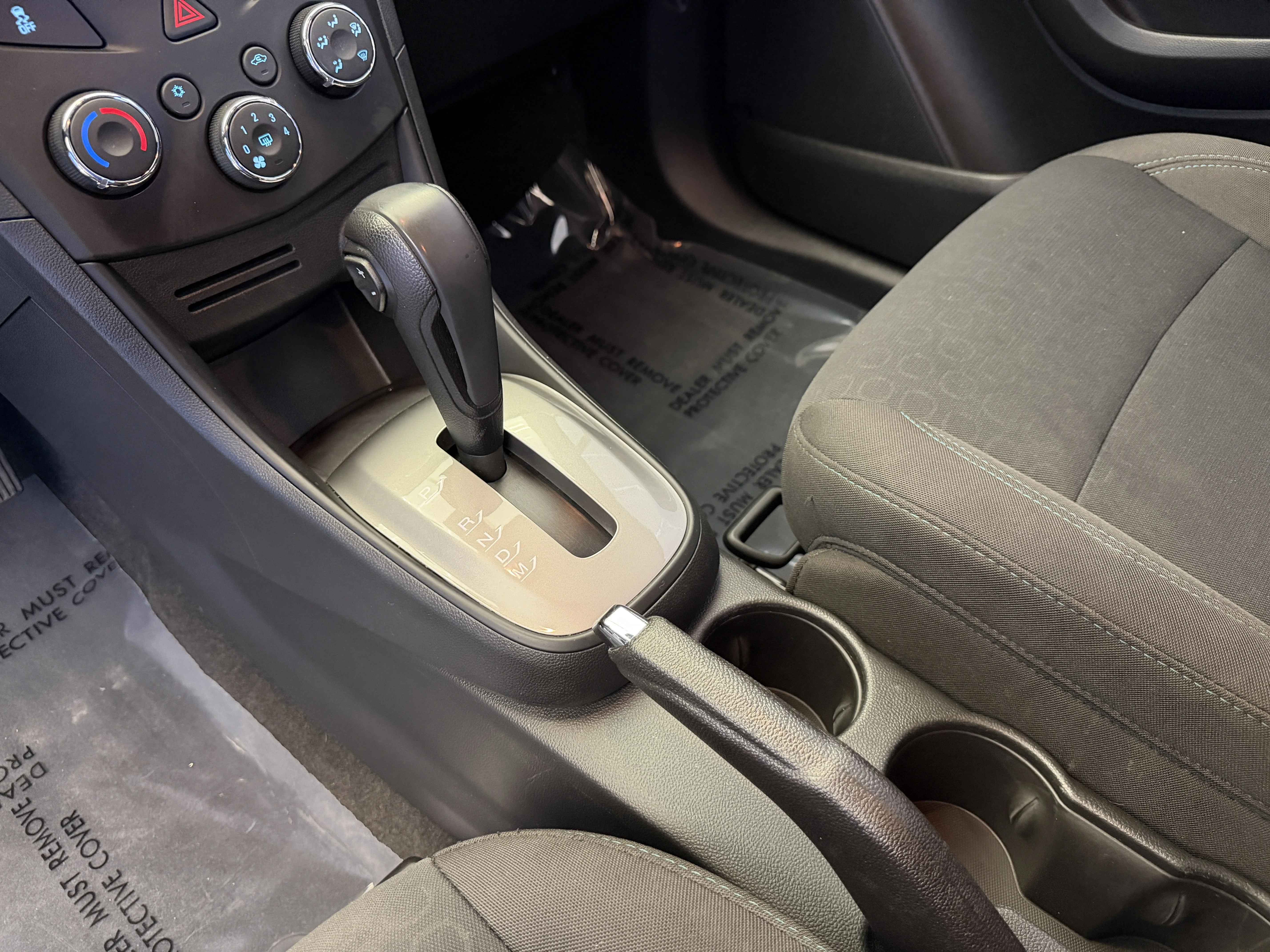 Used 2016 Summit White Chevrolet LS image 21