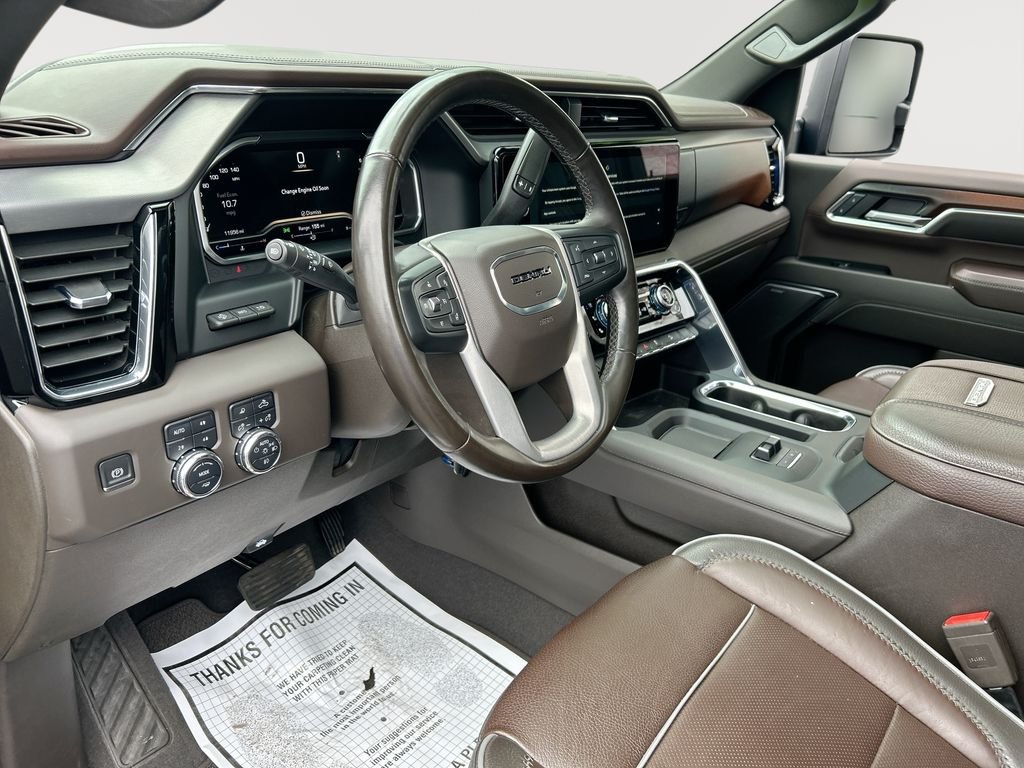 Used 2024 Black GMC Denali image 14