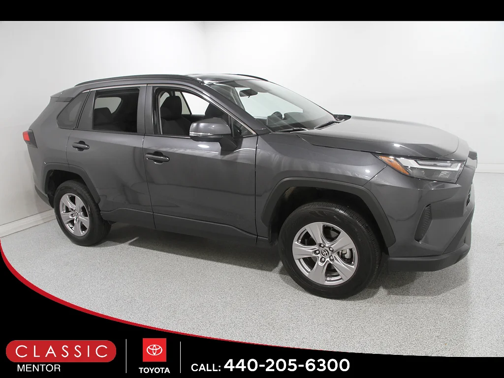 Used 2025 Magnetic Gray Metallic Toyota XLE image 1