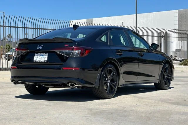 New 2026 Crystal Black Pearl Honda  image 4