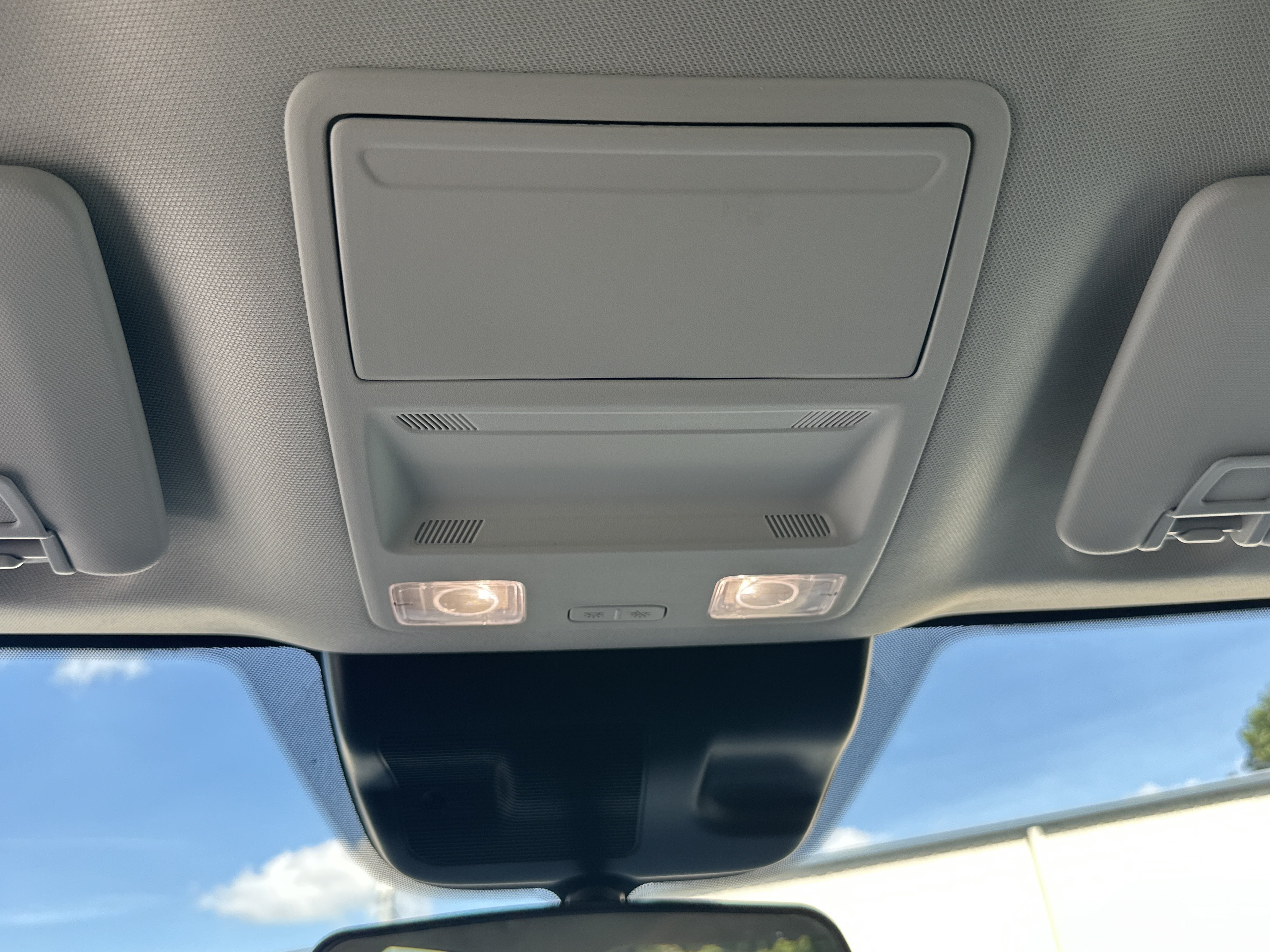 Used 2025 CARBONIZED GRAY Ford XLT image 23