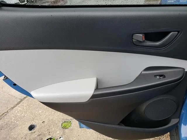 Used 2022 Blue Hyundai SEL image 14