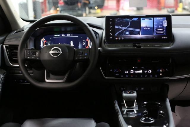 2026 Nissan Rogue Platinum - Photo 16