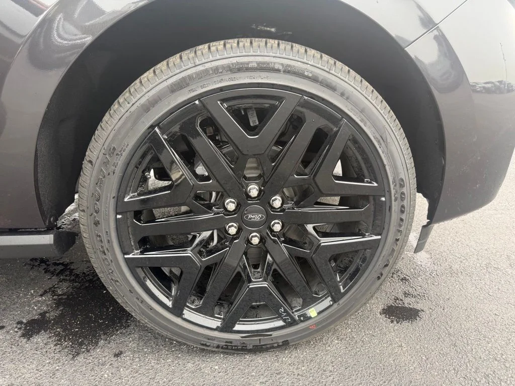 New 2027 Dark Matter Gray Metallic Ford MAX Platinum image 62