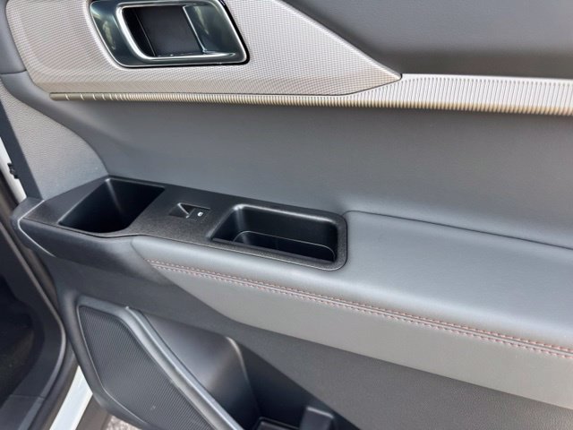 New 2027 Avalanche Gray Ford Active image 21