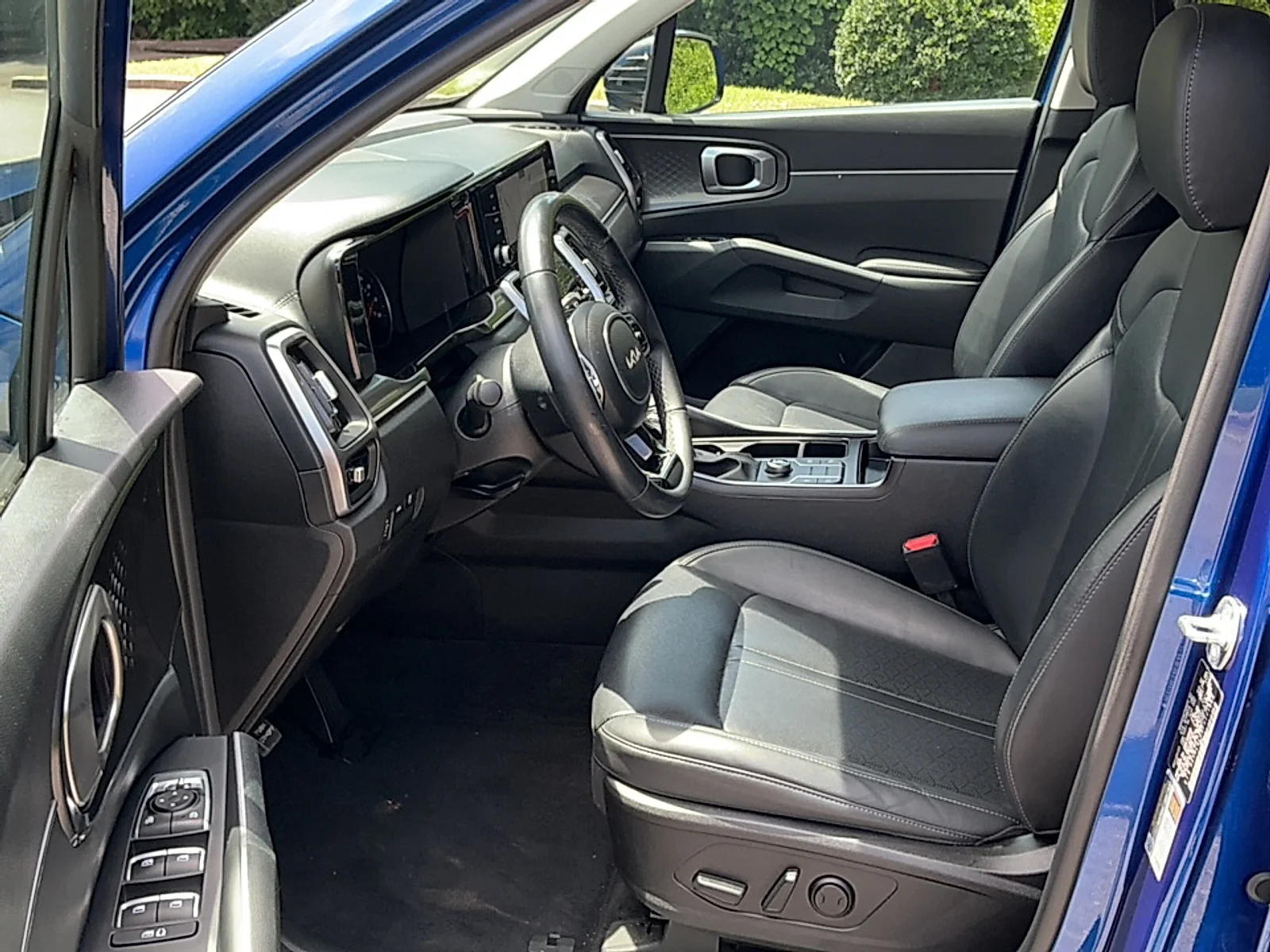 Used 2023 Sapphire Blue Kia S image 13