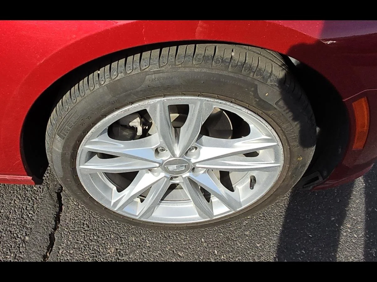 Used 2020 RED OBSESSION TINTCOAT Cadillac Luxury image 23