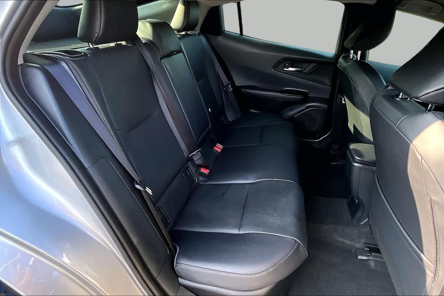 2024 Toyota Prius XLE - Photo 19