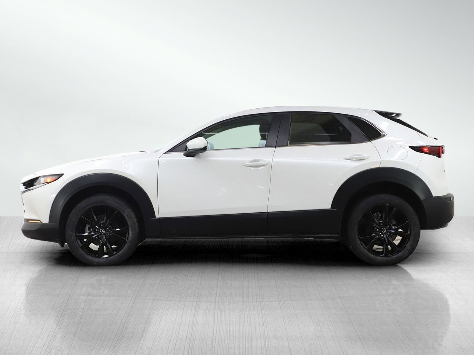 Used 2021 Mazda CX-30 Preferred with VIN 3MVDMBCL3MM311365 for sale in Burnsville, Minnesota